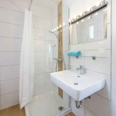 Apartamento Apartements Kaschitz Pörtschach am Wörthersee
